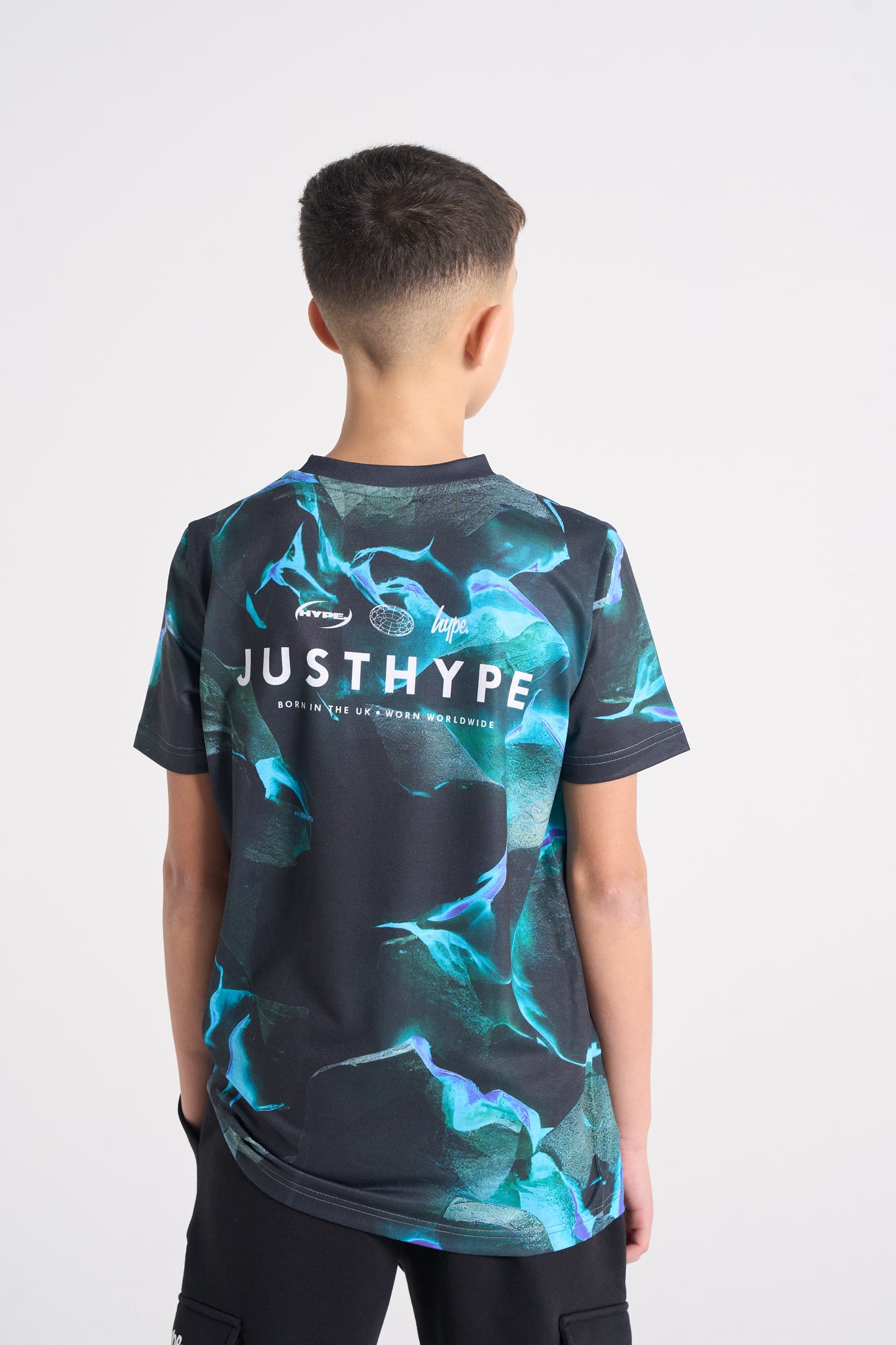 Hype Boys Black/Blue Vapour T-Shirt