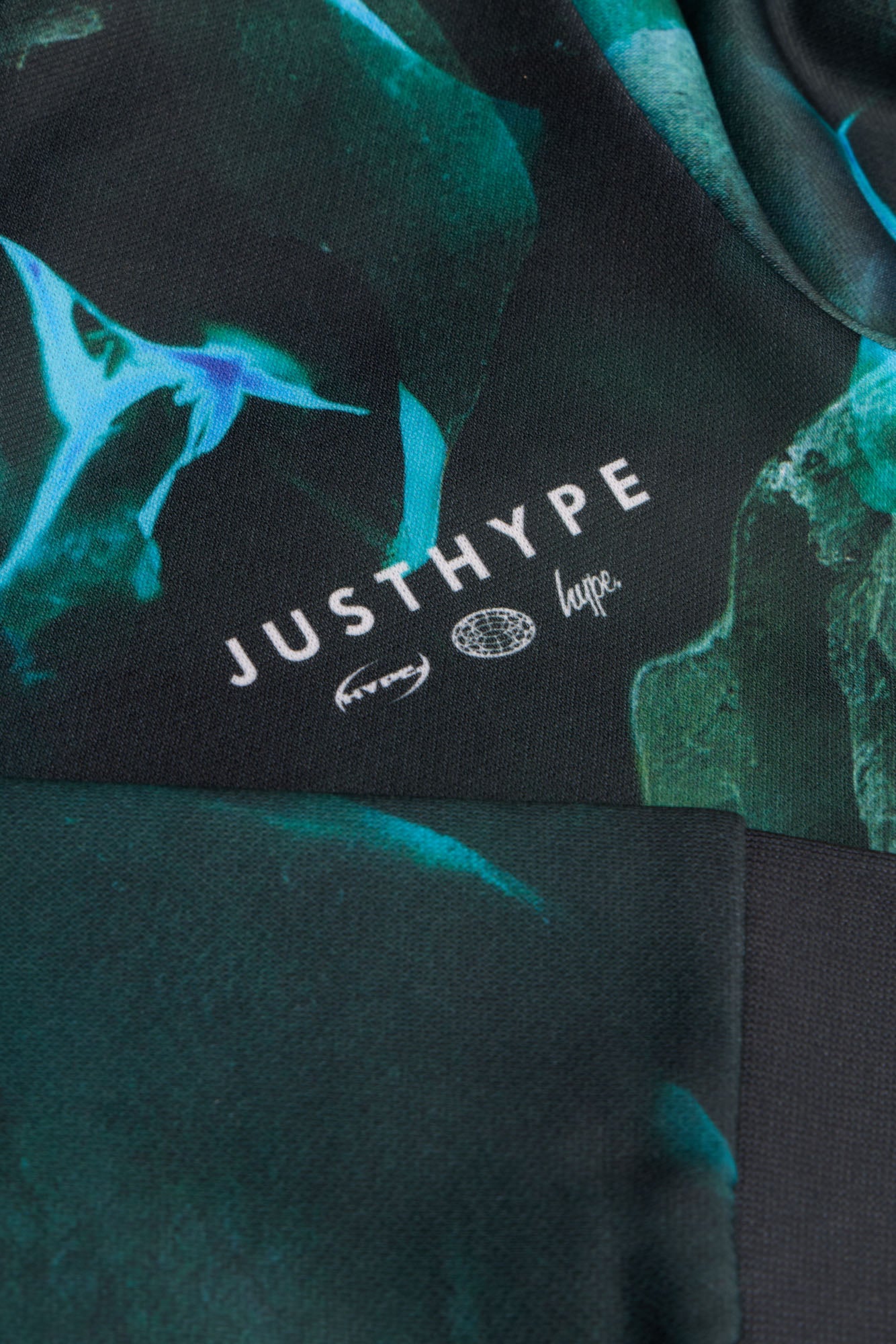 Hype Boys Black/Blue Vapour Hoodie