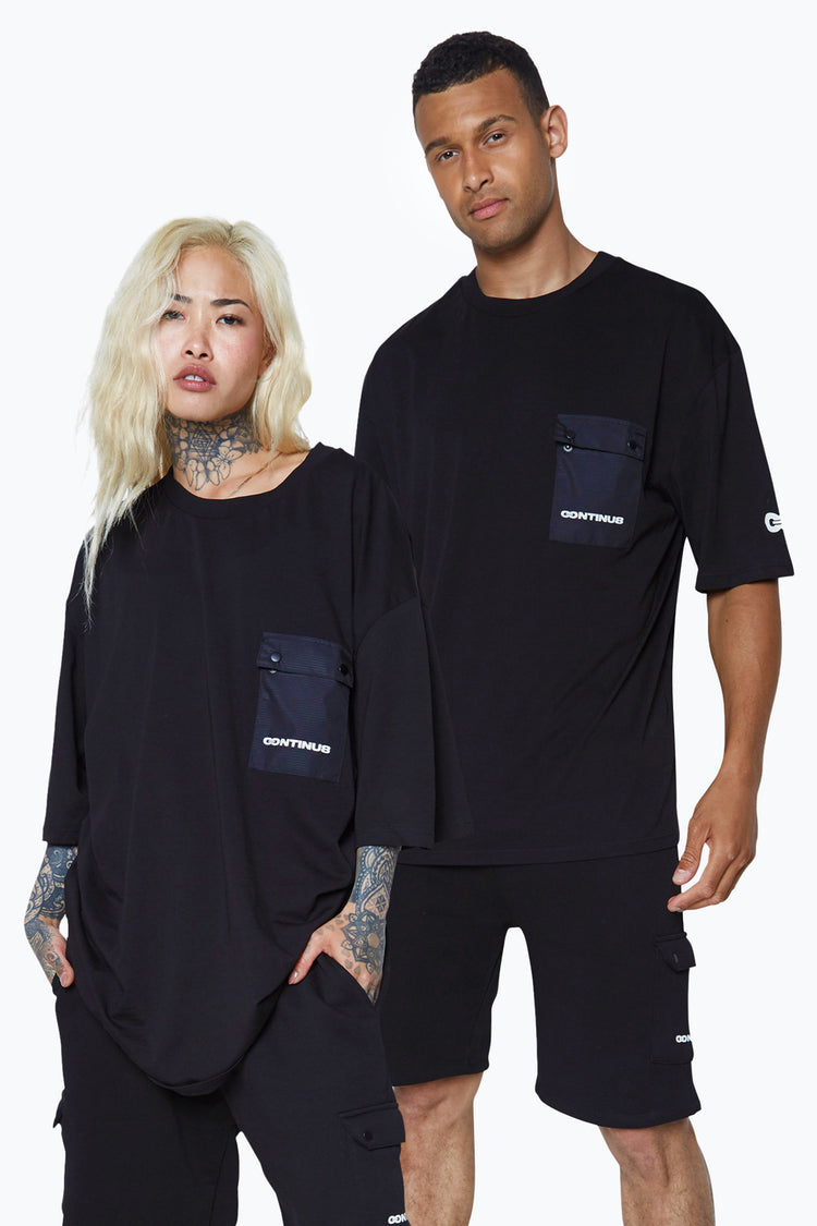 CONTINU8 UNISEX BLACK CARGO POCKET BOXY T-SHIRT