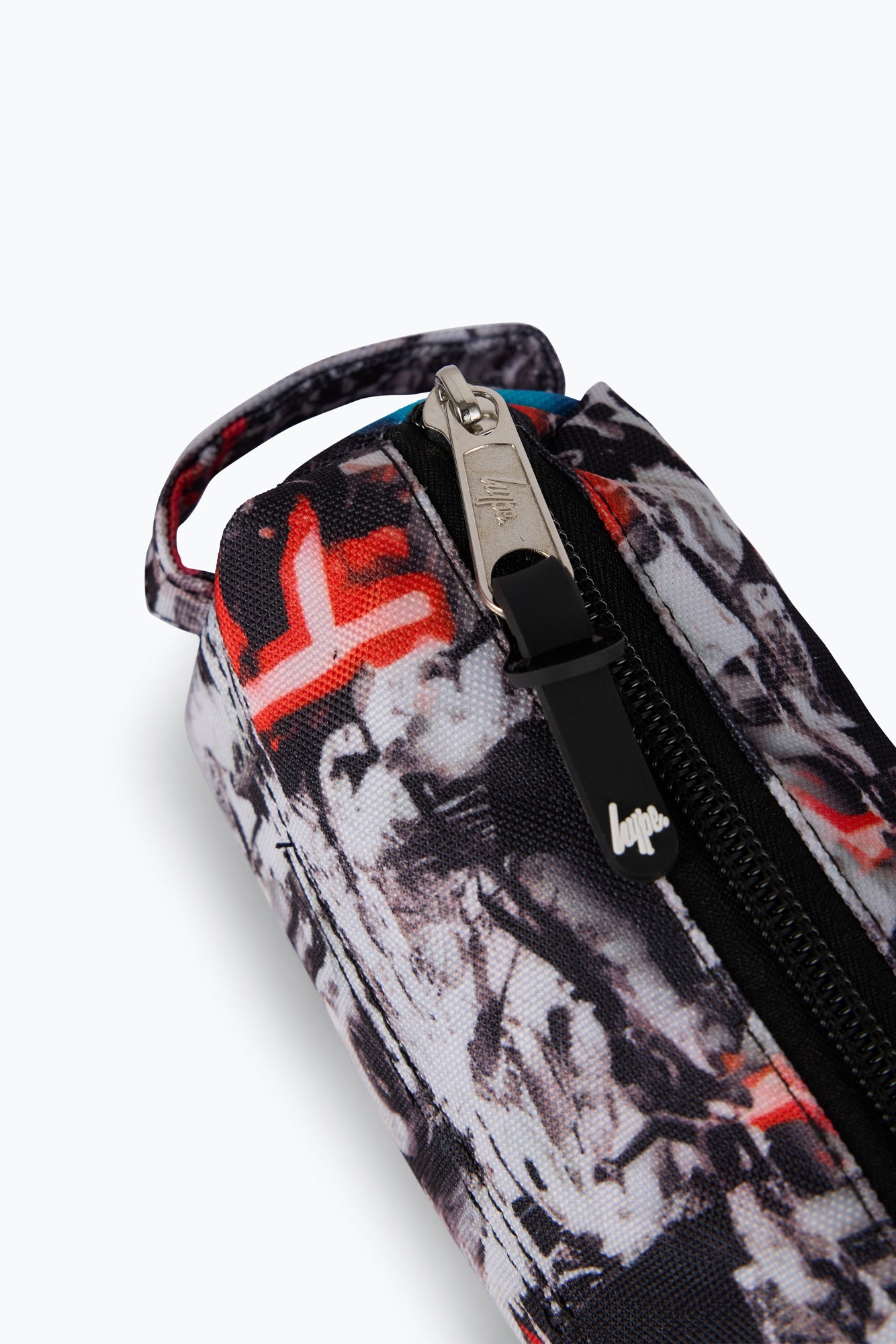 Hype Unisex Multi Magazine Tear Pencil Case