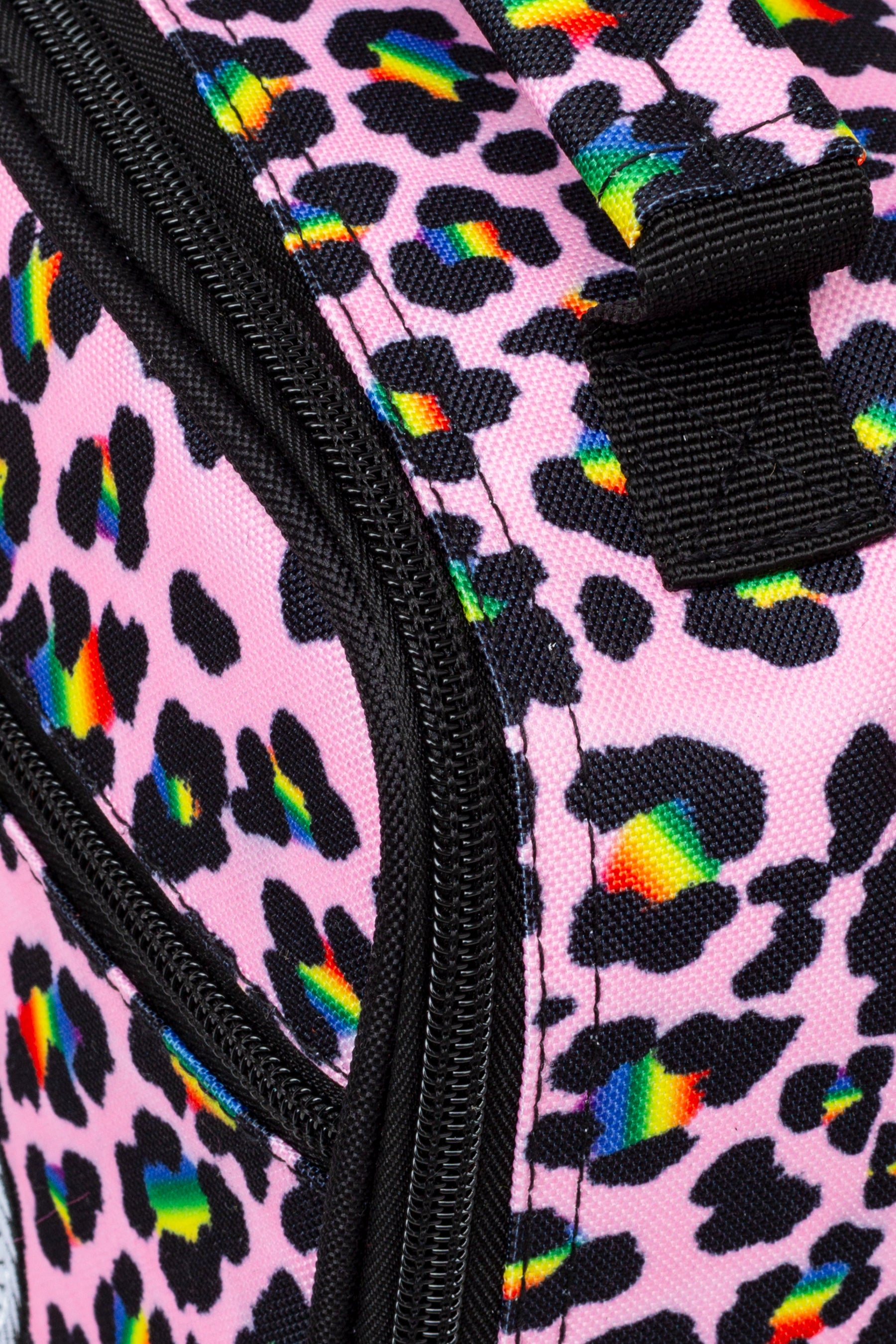 Hype Rainbow Leopard Lunch Box Grab Handle