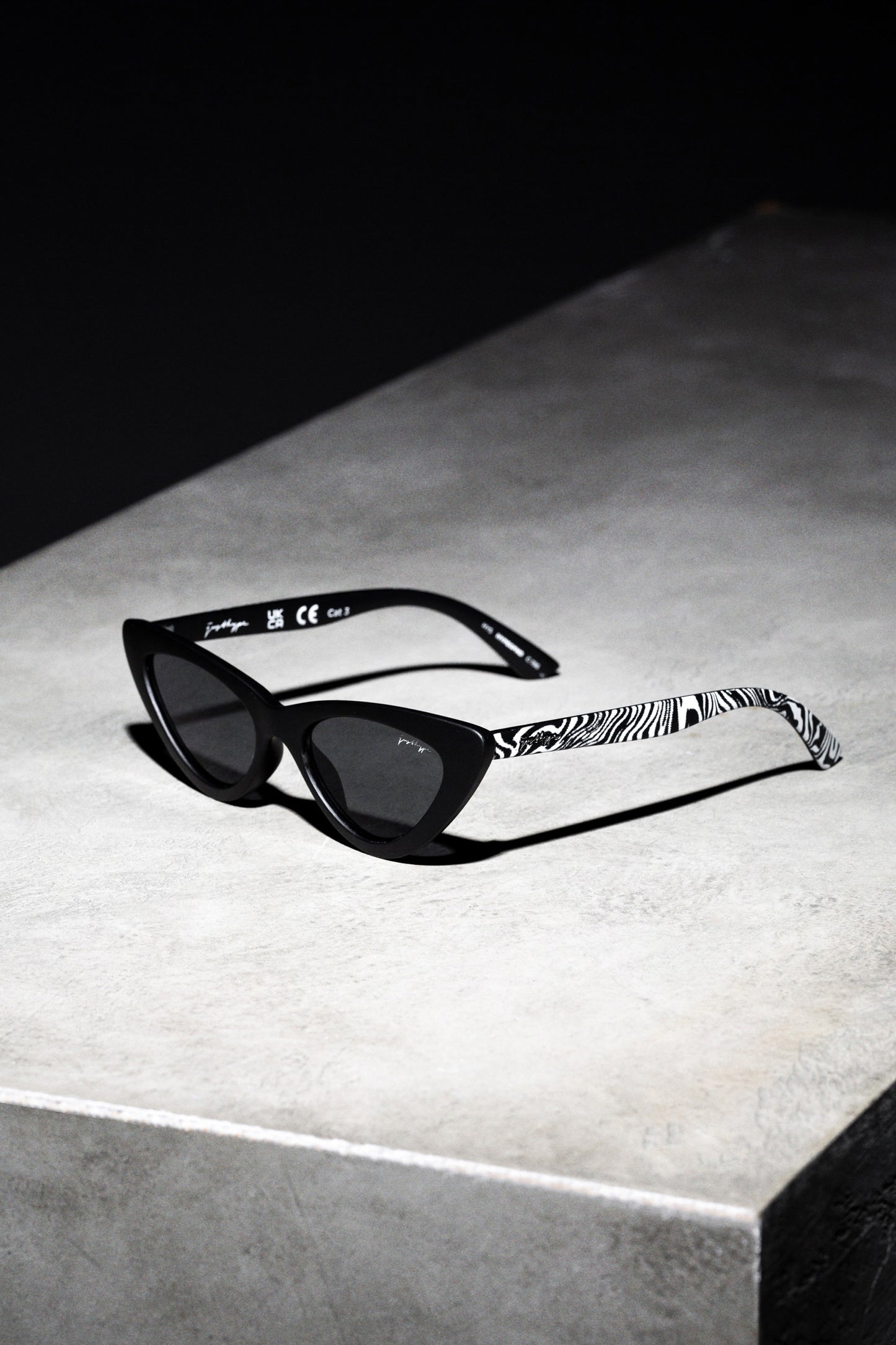 Hype Gfnd Black Wave Sunglasses