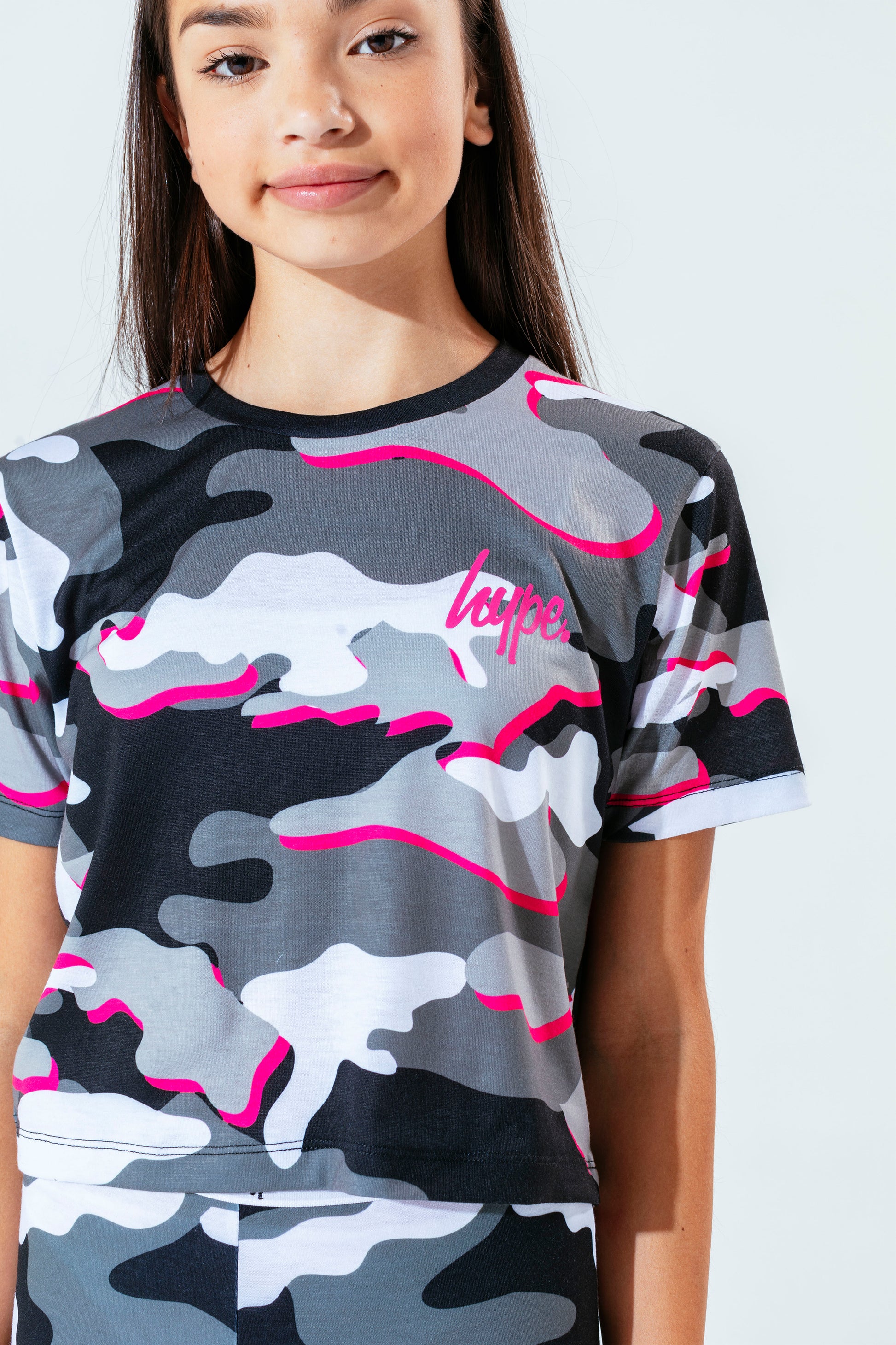 Hype Pink Line Camo Kids Crop T-Shirt